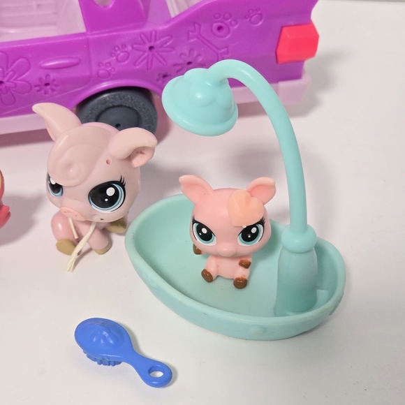 Rare Find!! Littlest Pet Shop Limo & Bath For Pets - 15 Items - Picture 6 of 16